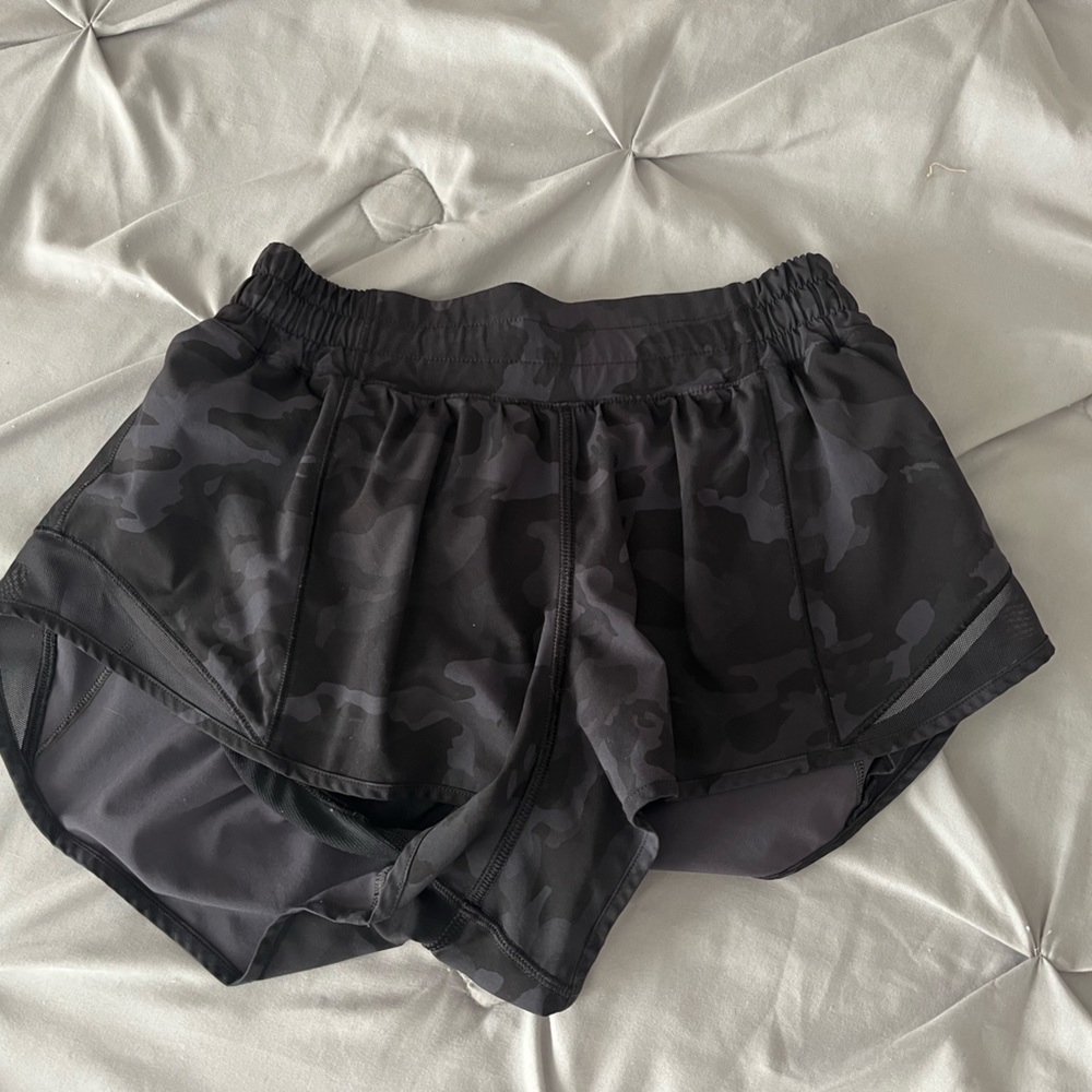 CAMO LULULEMON SHORTS